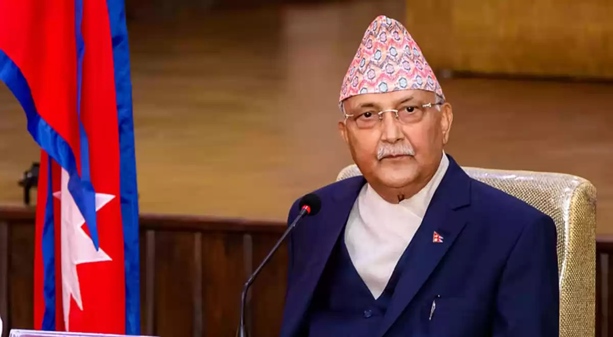 प्रधानमन्त्रीज्यू, थकित र अनुत्तरदायी अनुहारबाट घेरिने कि ऊर्जावान् टिम बनाउने ? प्रधानमन्त्रीज्यू, थकित र अनुत्तरदायी अनुहारबाट घेरिने कि ऊर्जावान् टिम बनाउने ?