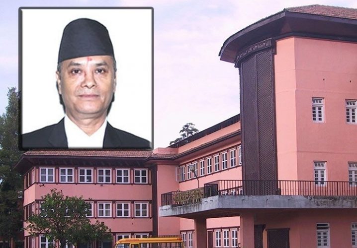 चौबाटोमा प्रधानन्यायाधीश चोलेन्द्रशमशेर, कुनबाटो रोज्ने श्रीमान् ? चौबाटोमा प्रधानन्यायाधीश चोलेन्द्रशमशेर, कुनबाटो रोज्ने श्रीमान् ?