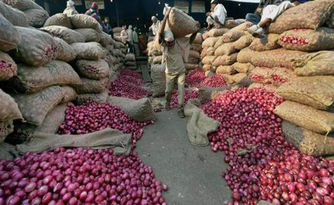 अधिक वर्षाका कारण प्याजको मूल्य भारतमै दोब्बर अधिक वर्षाका कारण प्याजको मूल्य भारतमै दोब्बर