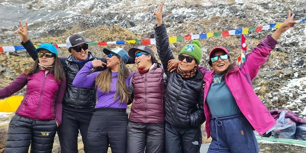 चार नेपाली महिलाद्वारा अन्नपूर्ण हिमालको सफलतापूर्वक आरोहण, राखे किर्तीमान चार नेपाली महिलाद्वारा अन्नपूर्ण हिमालको सफलतापूर्वक आरोहण, राखे किर्तीमान