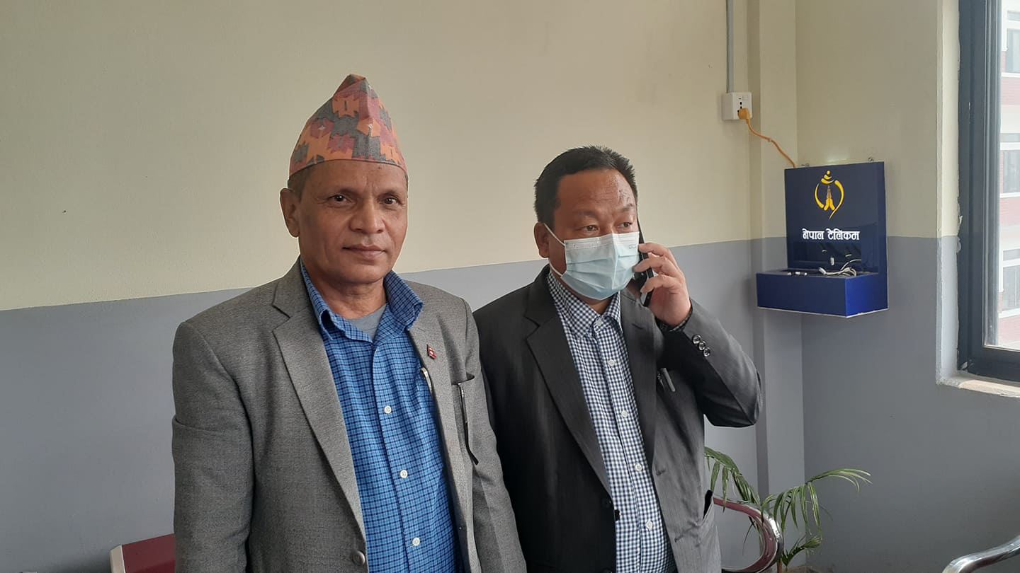 गण्डकी प्रदेश सरकारमा सहभागी माओवादी केन्द्रका दुई मन्त्रीले दिए राजीनामा गण्डकी प्रदेश सरकारमा सहभागी माओवादी केन्द्रका दुई मन्त्रीले दिए राजीनामा