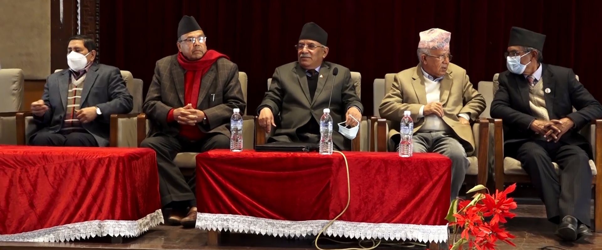 नेकपा दाहाल–नेपाल समूहले ६८ जिल्लाको नेतृत्व टुंग्यायो नेकपा दाहाल–नेपाल समूहले ६८ जिल्लाको नेतृत्व टुंग्यायो