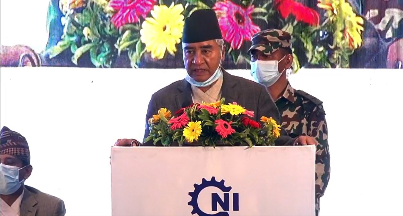 कोरोनाविरुद्धको लडाइँमा सबै नेपाली एक भएर लाग्न प्रधानमन्त्री शेरबहादुर देउवाकाे आग्रह कोरोनाविरुद्धको लडाइँमा सबै नेपाली एक भएर लाग्न प्रधानमन्त्री शेरबहादुर देउवाकाे आग्रह