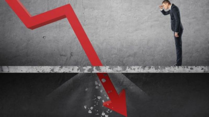 सेयर बजारमा कारोबार रकम पनि घट्यो सेयर बजारमा कारोबार रकम पनि घट्यो