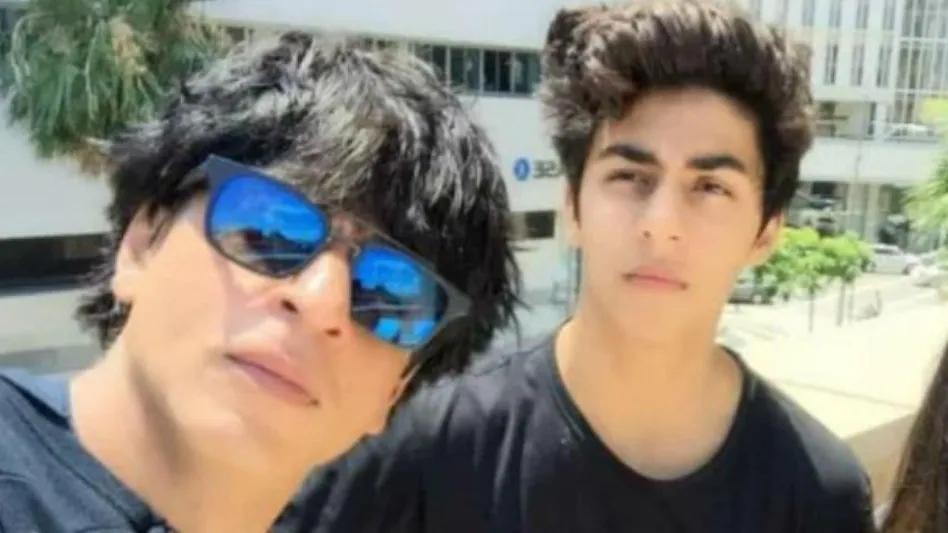 ड्रग केसः शाहरुखले हायर गरे सलमान खानको वकील, के आर्यन खानलाई बेल मिल्दछ ? ड्रग केसः शाहरुखले हायर गरे सलमान खानको वकील, के आर्यन खानलाई बेल मिल्दछ ?
