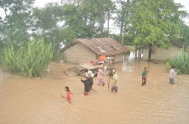 सिन्ध प्रान्तका पचासभन्दा बढी गाउँ डुबे सिन्ध प्रान्तका पचासभन्दा बढी गाउँ डुबे