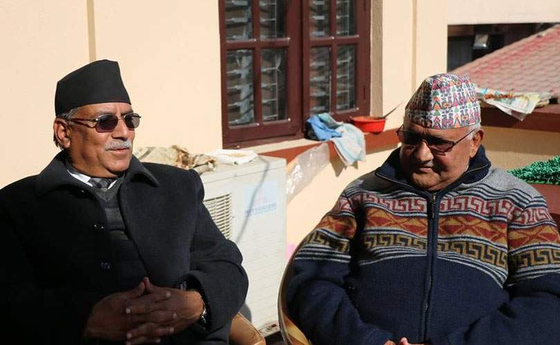 प्रचण्डलाई ओलीको फोन : मिलेर अघि बढौं प्रचण्डलाई ओलीको फोन : मिलेर अघि बढौं