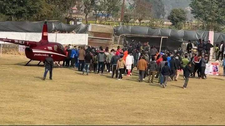 हेलिकप्टरका पाइलट रानेश डंगोललाई अभद्र व्यवहार गरेको आरोपमा पक्राउ पर्नेमा काे काे छन? हेलिकप्टरका पाइलट रानेश डंगोललाई अभद्र व्यवहार गरेको आरोपमा पक्राउ पर्नेमा काे काे छन?
